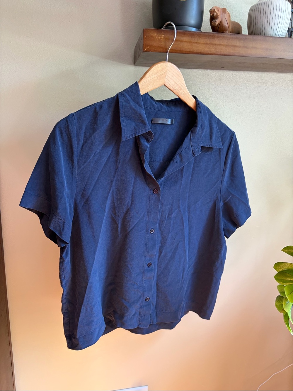 LAST BRAND blue navy silk button down shirt M